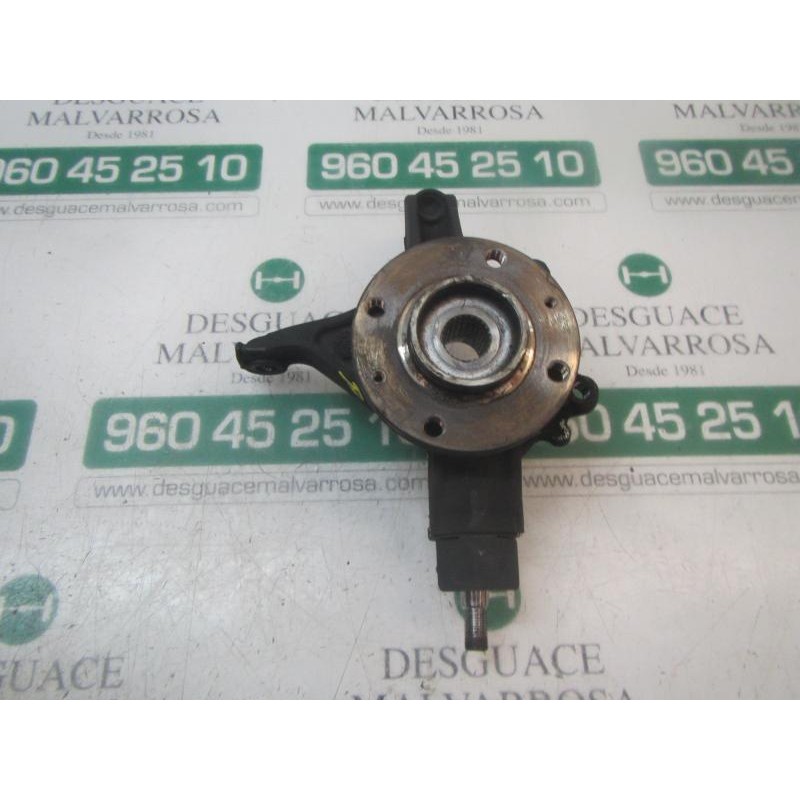 Recambio de mangueta delantera derecha para peugeot 308 1.6 16v referencia OEM IAM   