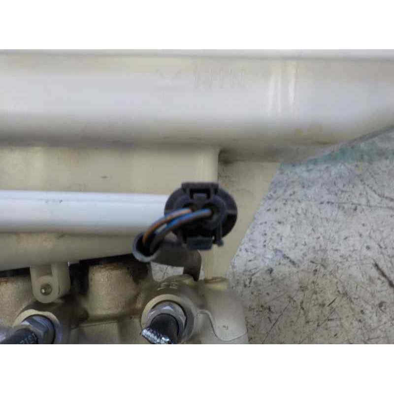 Recambio de bomba freno para mercedes-benz clase a (w176) 2.1 cdi cat referencia OEM IAM A2464300001 A2464300202 