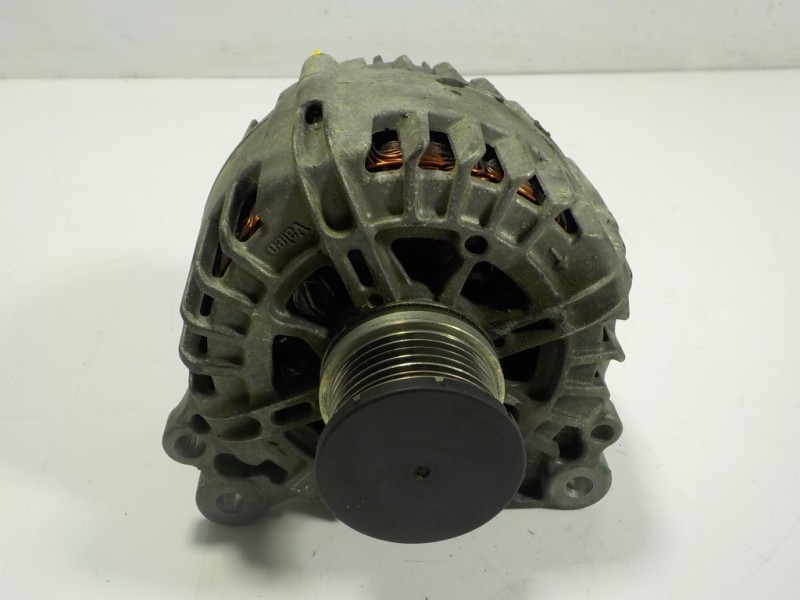 Recambio de alternador para volkswagen tiguan (5n2) 2.0 tdi referencia OEM IAM 03L903023L 03L903023L TG14C043
