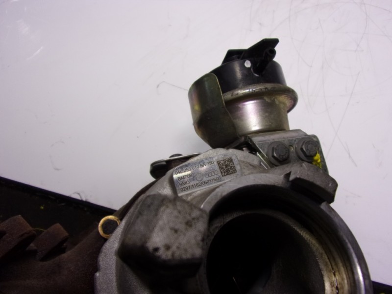 Recambio de turbocompresor para seat leon (5f1) 2.0 tdi referencia OEM IAM 04L253010B 04L253010B 