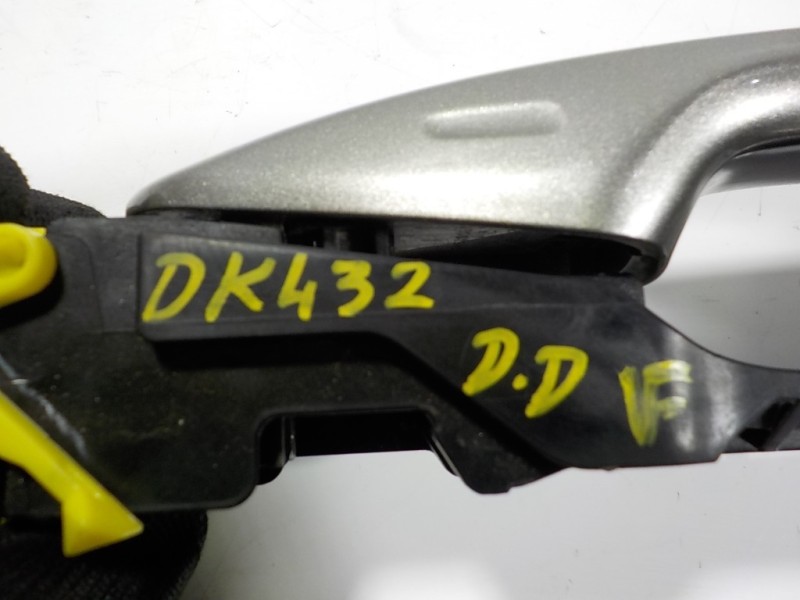 Recambio de maneta exterior delantera derecha para lexus is 300h referencia OEM IAM 6921053030B2  6920148011