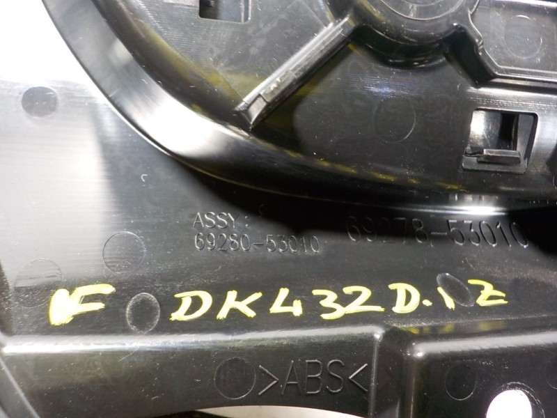 Recambio de maneta interior delantera izquierda para lexus is 300h referencia OEM IAM 6928053010C0 6927853010 