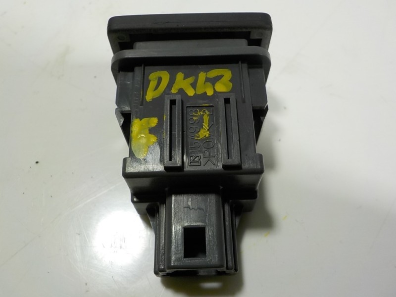 Recambio de maneta porton para lexus is 300h referencia OEM IAM   