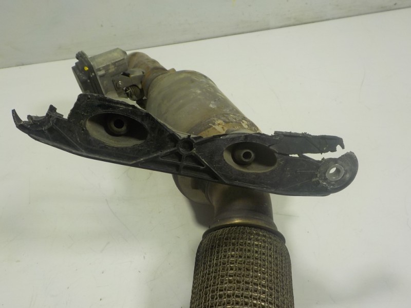 Recambio de catalizador para volkswagen tiguan (5n2) 2.0 tdi referencia OEM IAM 5N0254303FX 3Q0131701 