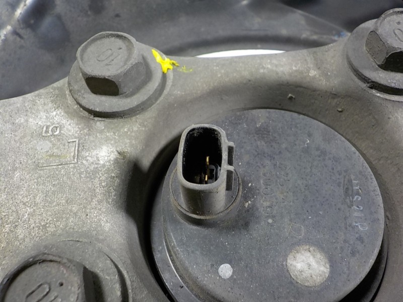 Recambio de mangueta delantera izquierda para lexus is 300h referencia OEM IAM 4355030071  4320253010