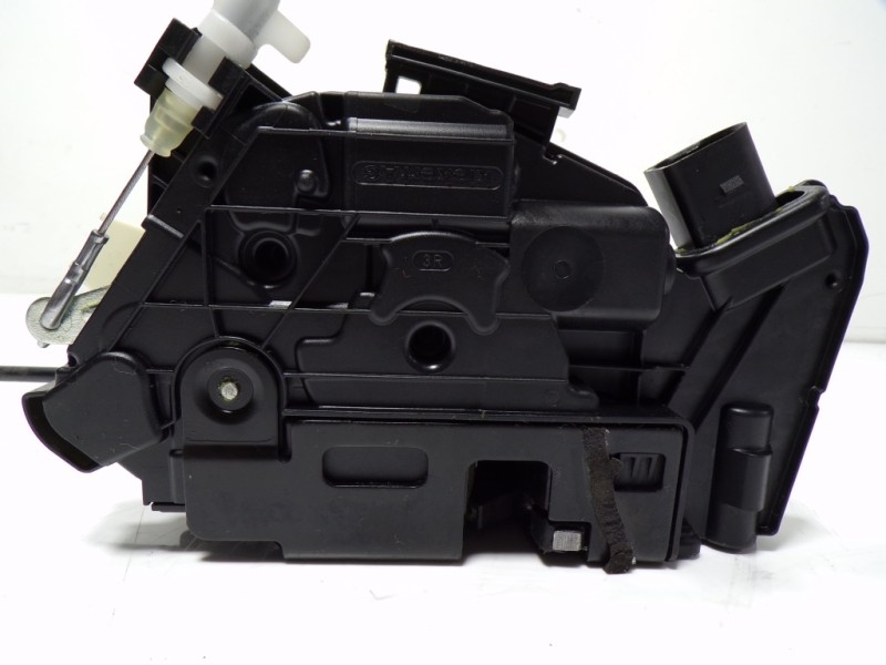 Recambio de cerradura puerta delantera derecha para volkswagen tiguan (5n2) 2.0 tdi referencia OEM IAM 5N1837016F 5N1837016F 