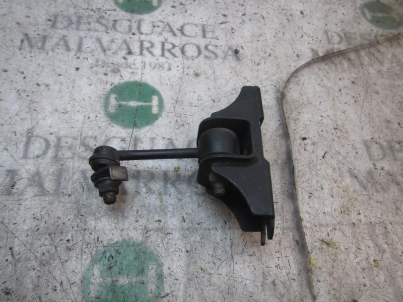 Recambio de tirante trasero izquierdo para nissan nv 200 (m20) kombi comfort referencia OEM IAM 54618JX05B  