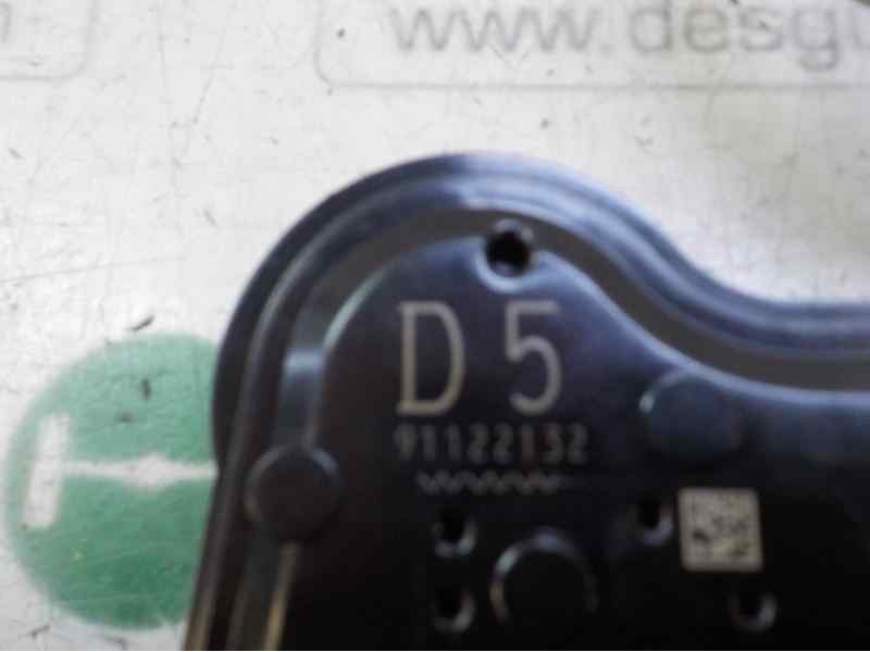 Recambio de cerradura puerta delantera derecha para toyota prius+ 1.8 16v (híbrido) referencia OEM IAM 6903062010 D591122132 