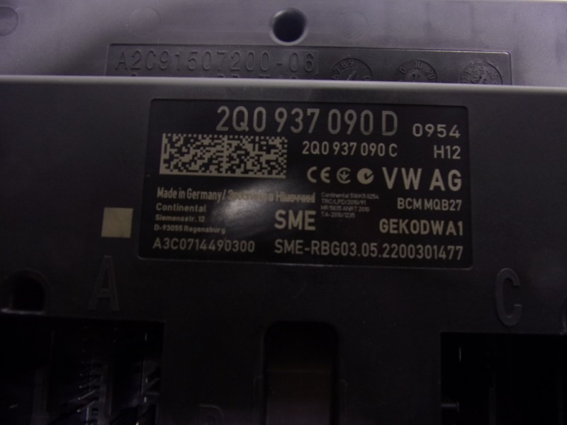 Recambio de modulo electronico para volkswagen taigo 1.0 tsi referencia OEM IAM 2Q0937090D 2Q0937090D 