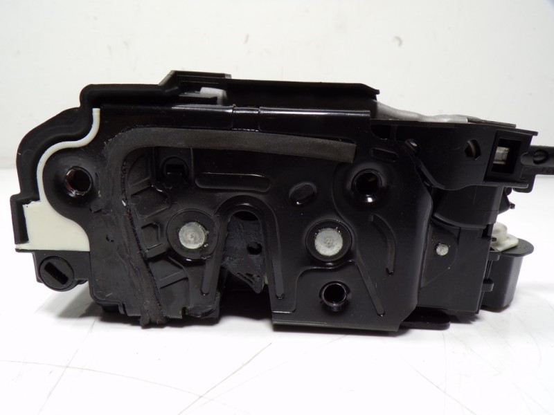 Recambio de cerradura puerta trasera derecha para volkswagen tiguan (5n2) 2.0 tdi referencia OEM IAM 5N0839016J 5N0839016J 