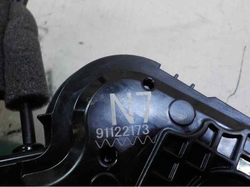 Recambio de cerradura puerta trasera izquierda para toyota prius+ 1.8 16v (híbrido) referencia OEM IAM 6906048060 N791122173 