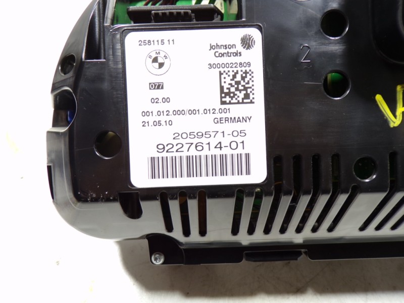 Recambio de cuadro instrumentos para bmw serie 5 lim. (f10) 2.0 turbodiesel referencia OEM IAM 62109358981 922761401 