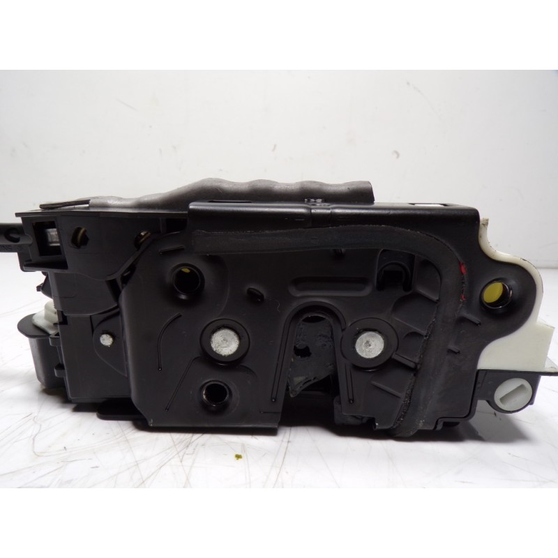 Recambio de cerradura puerta trasera izquierda para volkswagen tiguan (5n2) 2.0 tdi referencia OEM IAM 5N0839015J 5N0839015J 