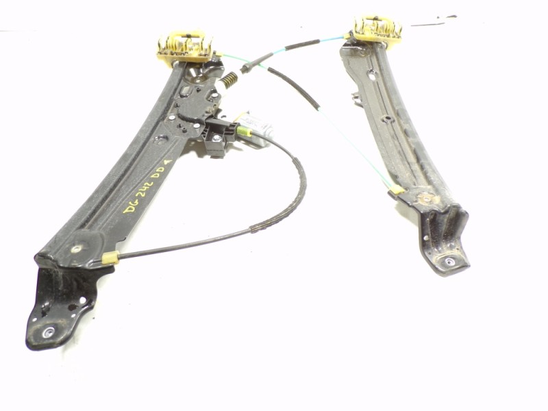 Recambio de elevalunas delantero derecho para bmw serie 5 lim. (f10) 2.0 turbodiesel referencia OEM IAM 51337182132 71481720 