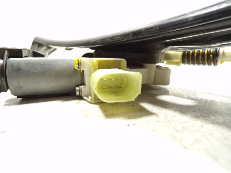 Recambio de elevalunas trasero derecho para bmw serie 5 lim. (f10) 2.0 turbodiesel referencia OEM IAM 51357182614 72481720 