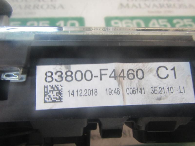 Recambio de cuadro instrumentos para toyota c-hr hybrid active referencia OEM IAM 83800F4461 83800F4460 