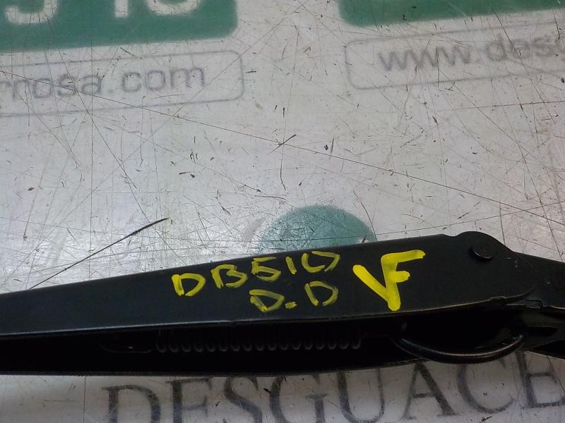 Recambio de brazo limpia delantero derecho para ford fiesta (ccn) trend referencia OEM IAM 1826839  