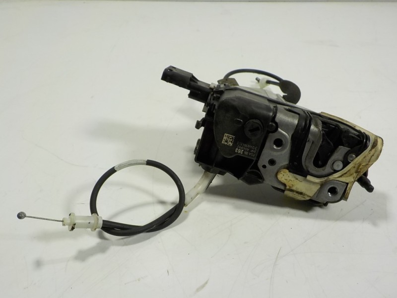 Recambio de cerradura puerta trasera derecha para peugeot 508 2.0 16v hdi fap referencia OEM IAM 9800626380 006263 