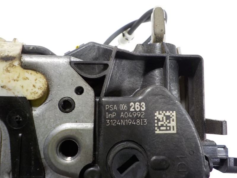 Recambio de cerradura puerta trasera derecha para peugeot 508 2.0 16v hdi fap referencia OEM IAM 9800626380 006263 