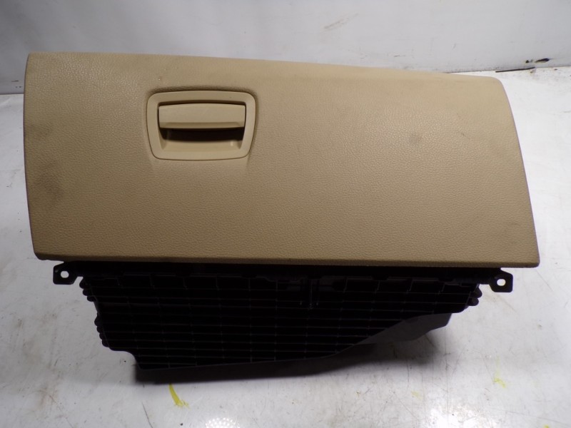 Recambio de guantera para bmw serie 5 lim. (f10) 2.0 turbodiesel referencia OEM IAM 51169205977  