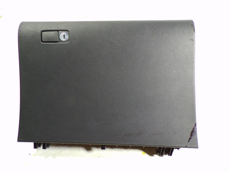 Recambio de guantera para toyota hilux (3b/3c/3d) doble cabina referencia OEM IAM 55550KK070C0  