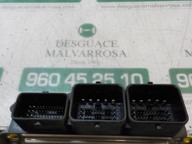 Recambio de centralita motor uce para ford fiesta (ccn) trend referencia OEM IAM 1846927 DA6A12A650NC 0281031531