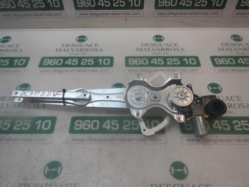 Recambio de elevalunas delantero derecho para toyota c-hr hybrid active referencia OEM IAM 69810F4010  