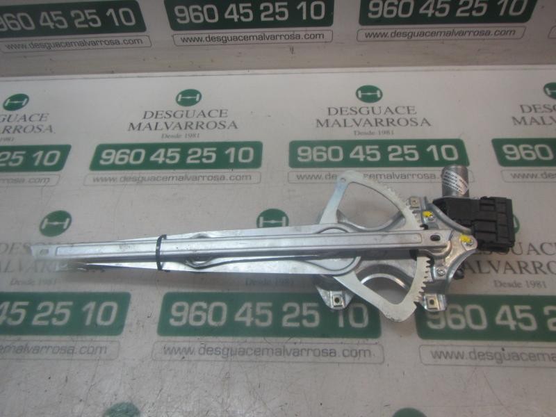 Recambio de elevalunas delantero derecho para toyota c-hr hybrid active referencia OEM IAM 69810F4010  