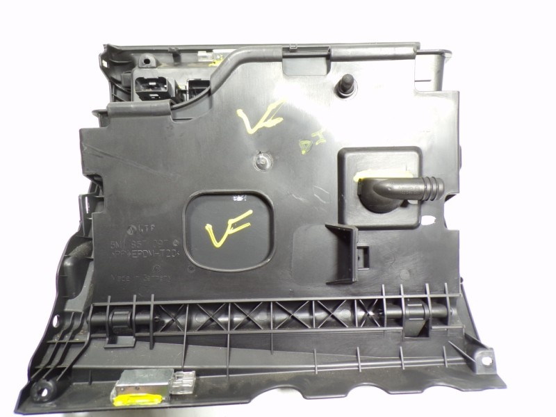 Recambio de guantera para volkswagen tiguan (5n2) 2.0 tdi referencia OEM IAM 5M1857101H82V 5M1857097 