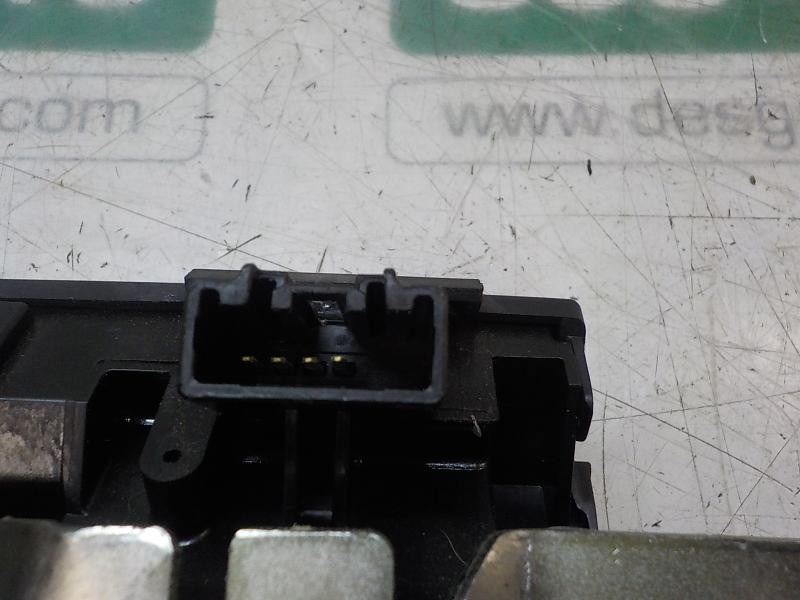 Recambio de cerradura maletero / porton para ford fiesta (ccn) trend referencia OEM IAM 1761865  