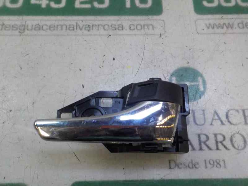 Recambio de maneta interior trasera derecha para toyota prius+ 1.8 16v (híbrido) referencia OEM IAM 6920533111C0  