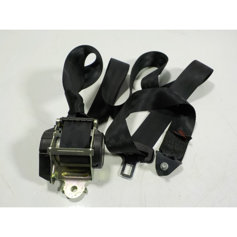 Recambio de cinturon seguridad trasero derecho para peugeot 508 2.0 16v hdi fap referencia OEM IAM 8976J1 96722255 