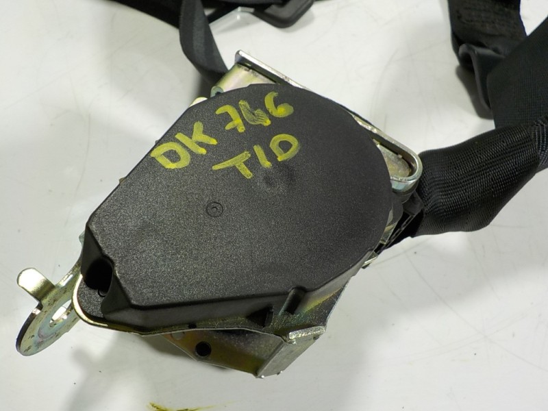 Recambio de cinturon seguridad trasero derecho para peugeot 508 2.0 16v hdi fap referencia OEM IAM 8976J1 96722255 