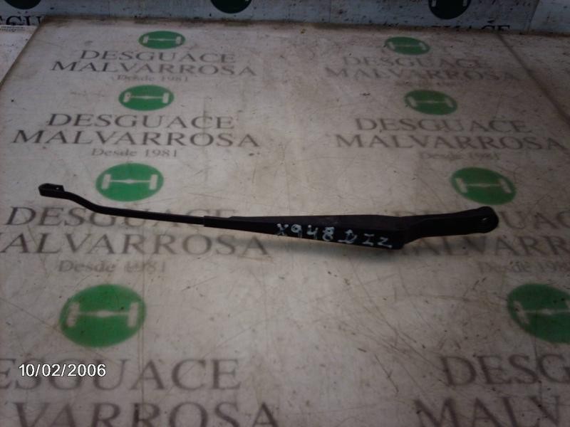 Recambio de brazo limpia delantero izquierdo para seat ibiza (6k) cl referencia OEM IAM   