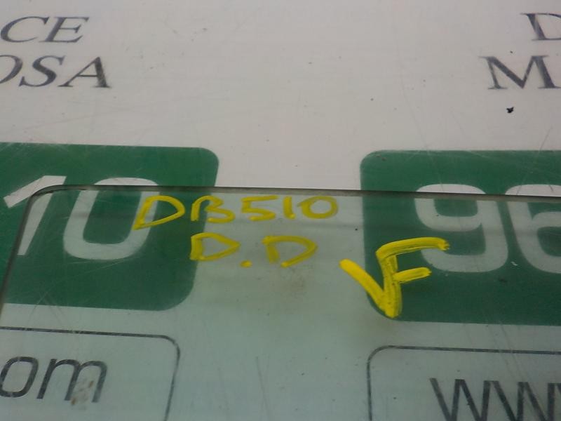 Recambio de cristal puerta delantero derecho para ford fiesta (ccn) trend referencia OEM IAM 1680515  