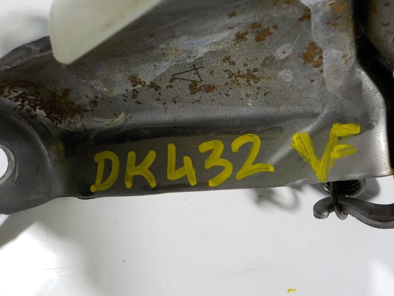 Recambio de palanca freno de mano para lexus is 300h referencia OEM IAM 4620053060  