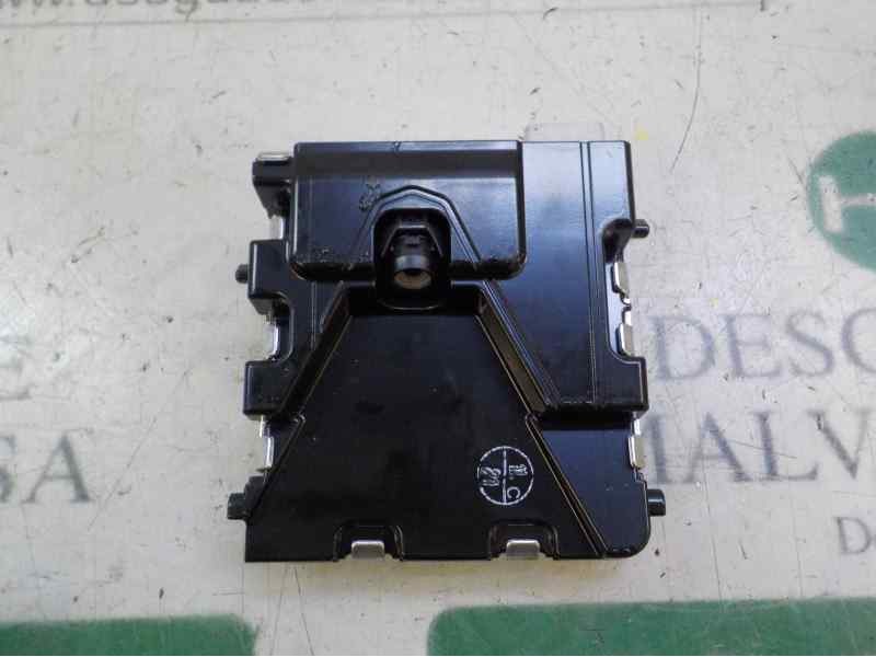 Recambio de modulo electronico para toyota prius+ 1.8 16v (híbrido) referencia OEM IAM 8646C47050 8646C47050 