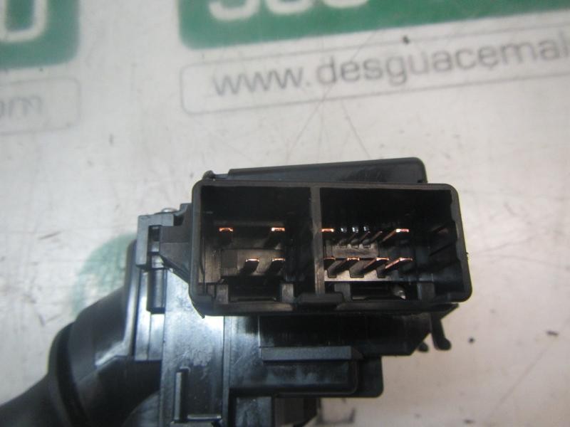 Recambio de mando limpia para toyota c-hr hybrid active referencia OEM IAM 84652F4020 F402017J422 F402017J422