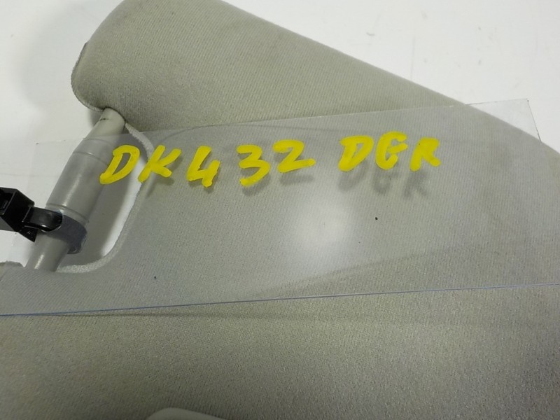 Recambio de parasol derecho para lexus is 300h referencia OEM IAM 7431053640B0 TW23281010 