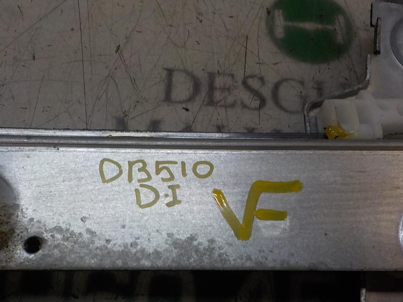 Recambio de elevalunas delantero izquierdo para ford fiesta (ccn) trend referencia OEM IAM 1837995  