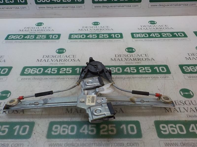 Recambio de elevalunas delantero izquierdo para ford fiesta (ccn) trend referencia OEM IAM 1837995  