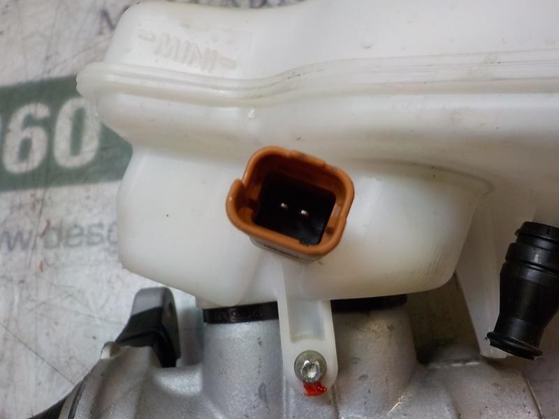 Recambio de bomba freno para citroën c4 cactus 1.2 12v e-thp referencia OEM IAM 4601R7  