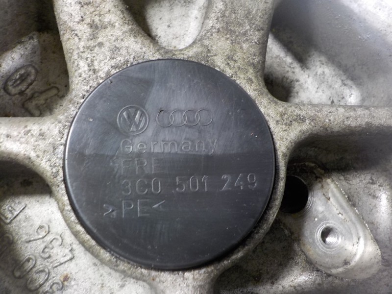 Recambio de mangueta trasera derecha para volkswagen tiguan (5n2) 2.0 tdi referencia OEM IAM 3C0505434K 3C0505436F 