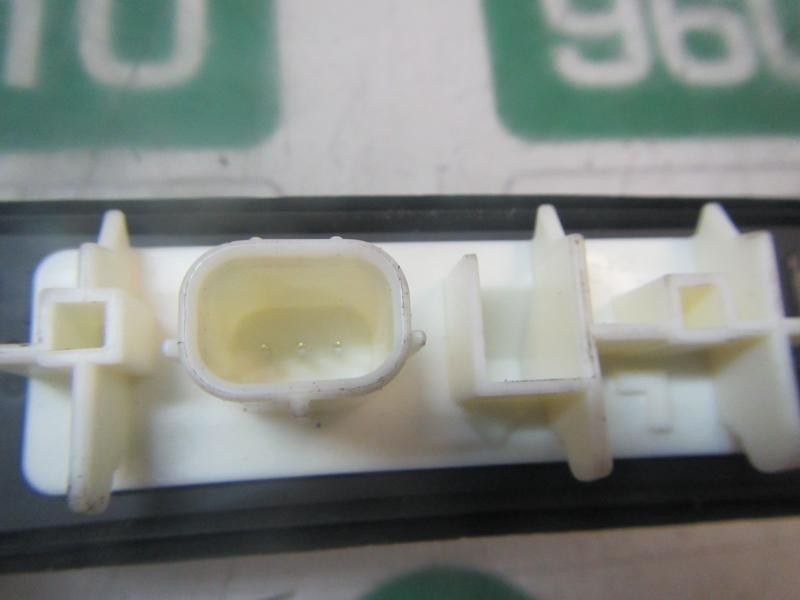 Recambio de maneta porton para toyota c-hr hybrid active referencia OEM IAM 84840F4020  