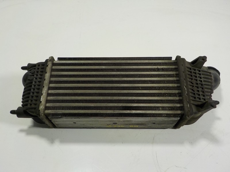 Recambio de intercooler para peugeot 508 2.0 16v hdi fap referencia OEM IAM 0384N4 9683009680 