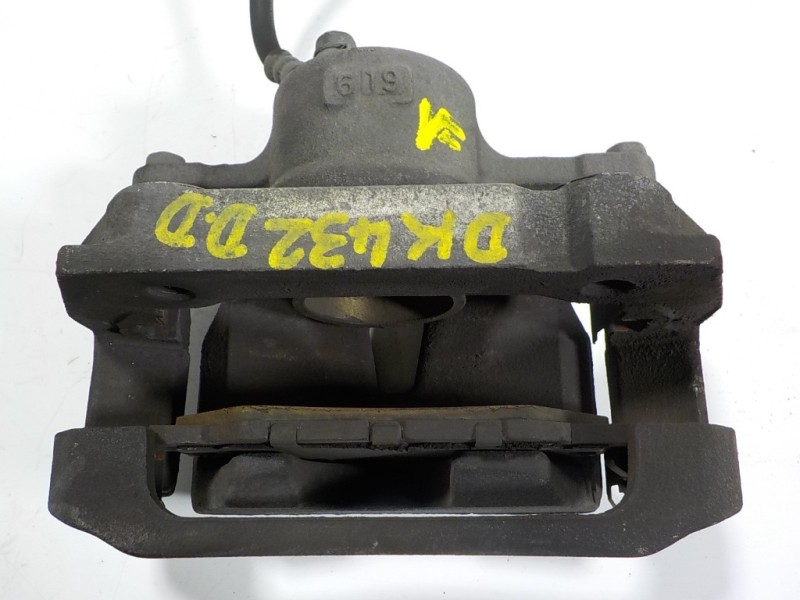 Recambio de pinza freno delantera derecha para lexus is 300h referencia OEM IAM 4773053060  