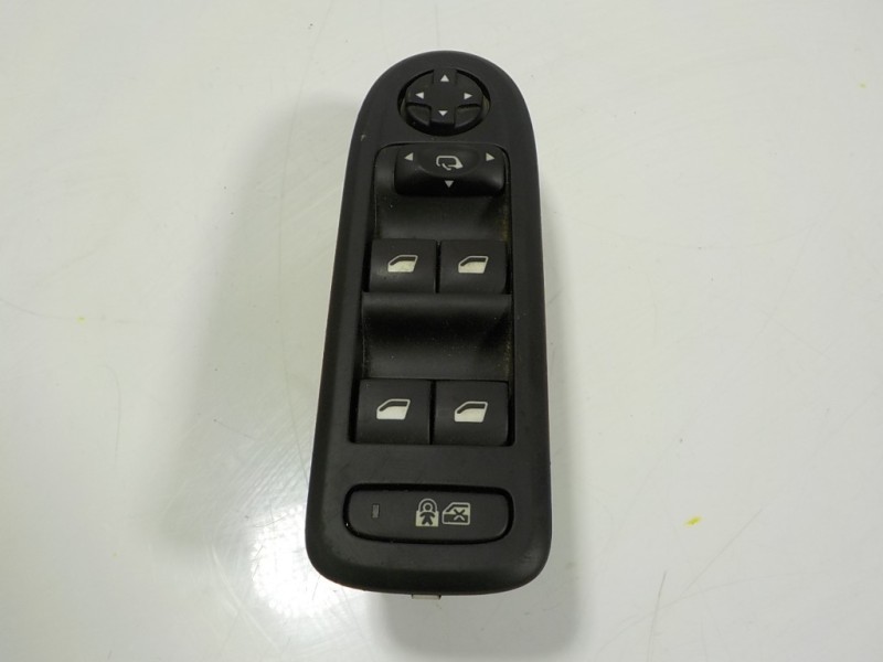 Recambio de mando elevalunas delantero izquierdo para peugeot 508 2.0 16v hdi fap referencia OEM IAM 98026370ZD 98026370ZD 