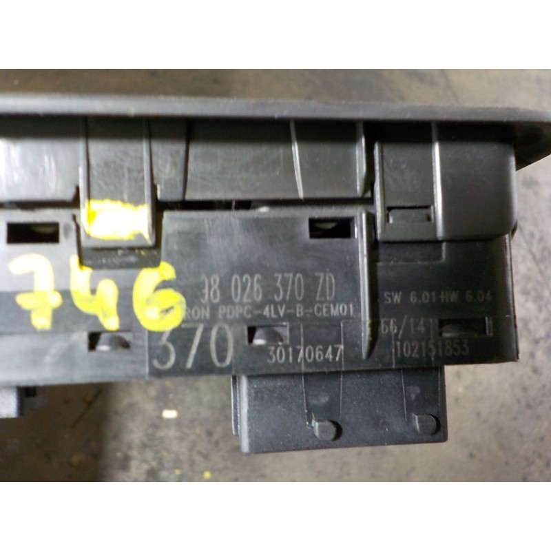 Recambio de mando elevalunas delantero izquierdo para peugeot 508 2.0 16v hdi fap referencia OEM IAM 98026370ZD 98026370ZD 