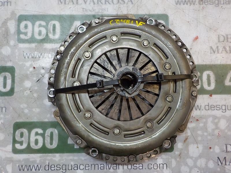 Recambio de kit embrague para citroën c4 cactus 1.2 12v e-thp referencia OEM IAM 1610796580  