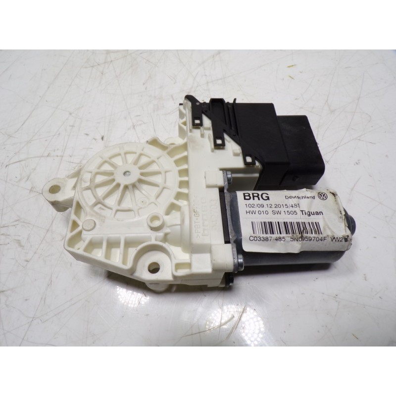 Recambio de motor elevalunas trasero derecho para volkswagen tiguan (5n2) 2.0 tdi referencia OEM IAM 5N0959704FVW2 5N0959704F 